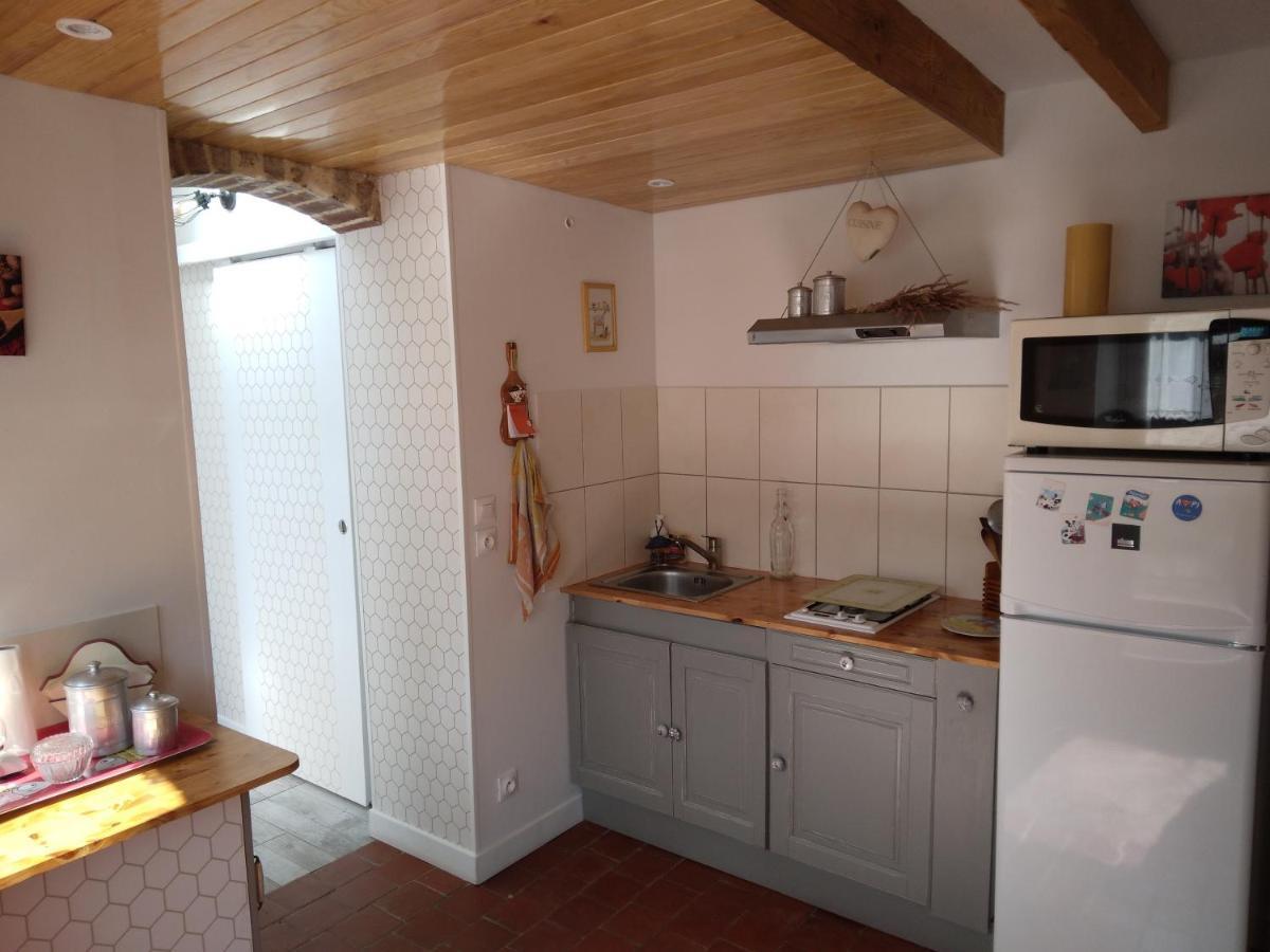 Au Calme A La Campagne Villa Montboissier  Buitenkant foto